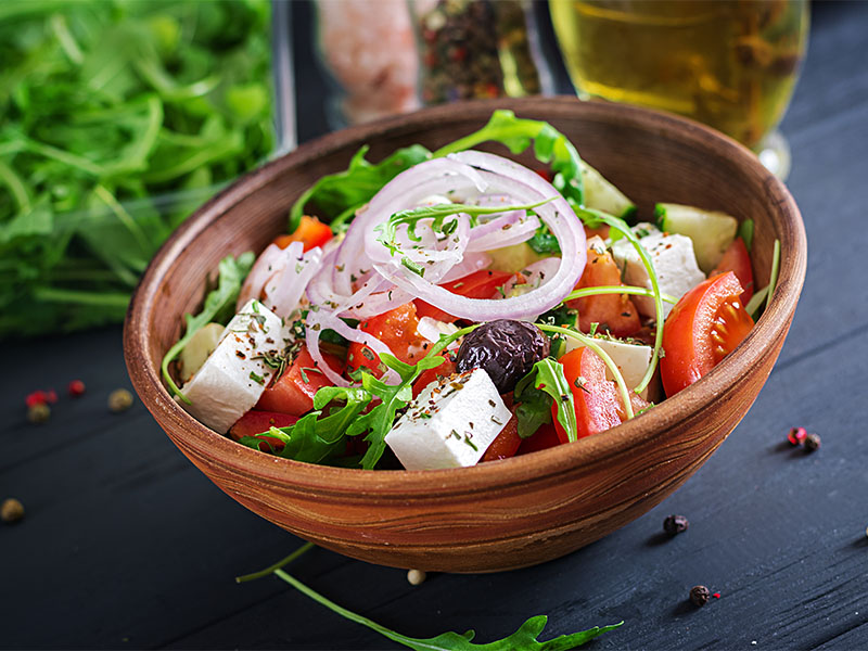Peynirli Salata