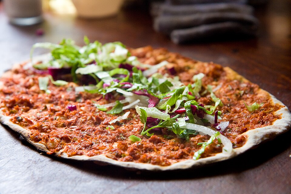 Tabak Altı Lahmacun