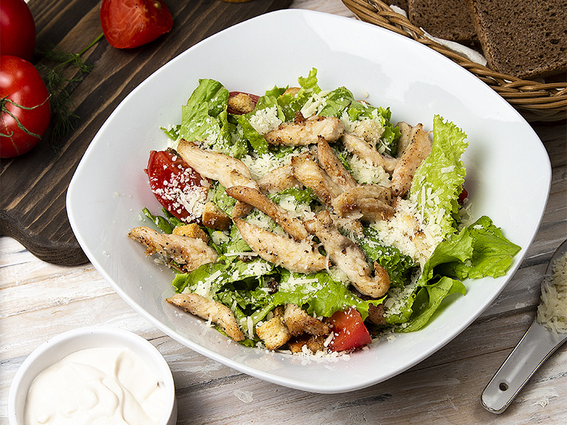 Sezar Salata (Eti Tam)