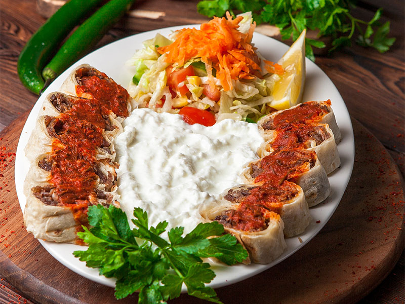 Yoğurtlu Kebap
